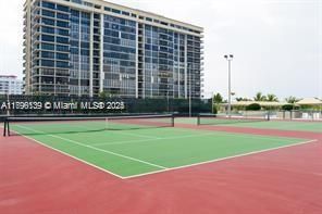 Recently Sold: $269,000 (1 beds, 1 baths, 870 Square Feet)