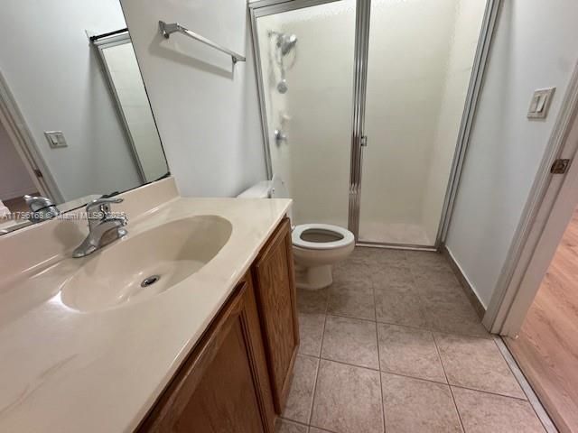 Recently Rented: $5,500 (6 beds, 4 baths, 3572 Square Feet)