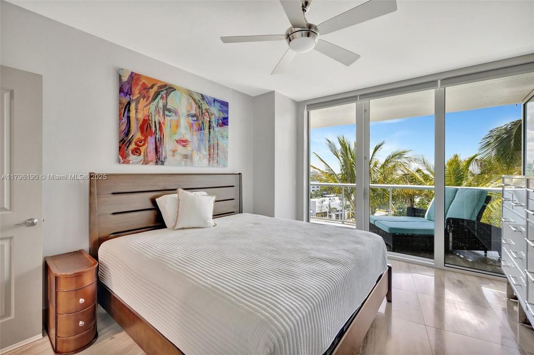 For Sale: $1,175,000 (2 beds, 2 baths, 1470 Square Feet)