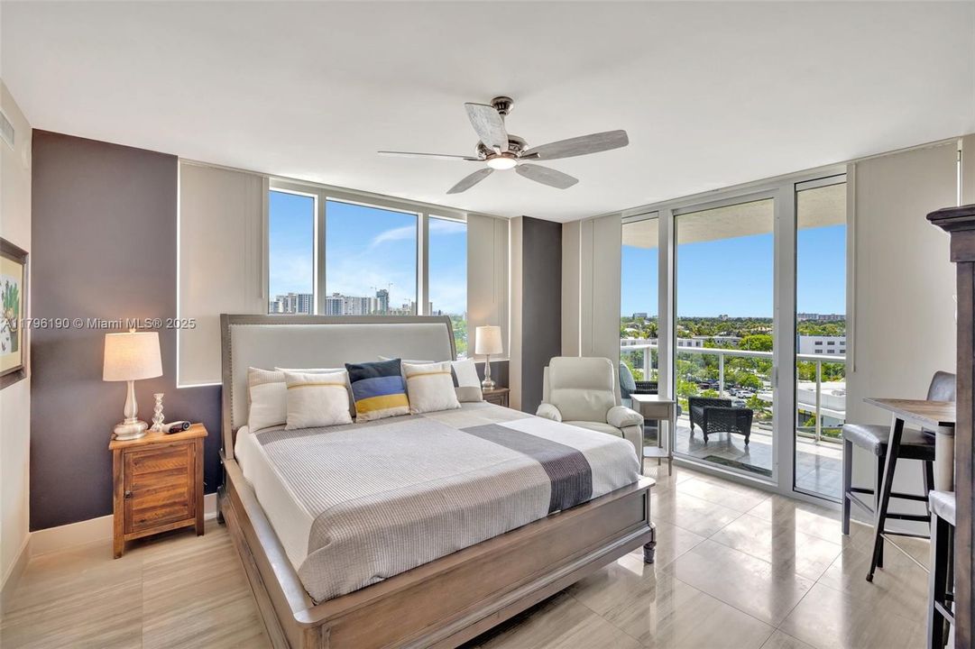 For Sale: $1,175,000 (2 beds, 2 baths, 1470 Square Feet)