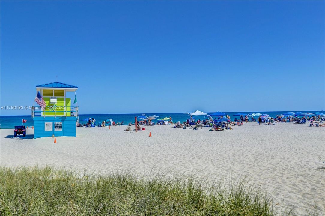 For Sale: $1,175,000 (2 beds, 2 baths, 1470 Square Feet)