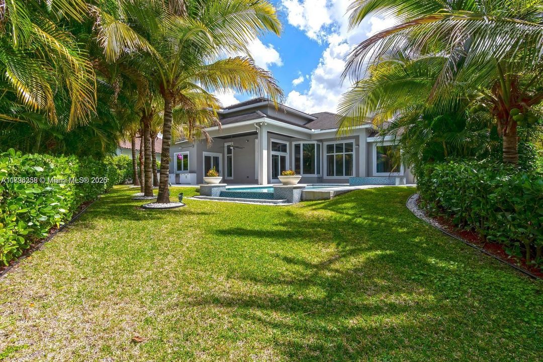 Recientemente alquilado: $17,000 (5 camas, 4 baños, 4056 Pies cuadrados)