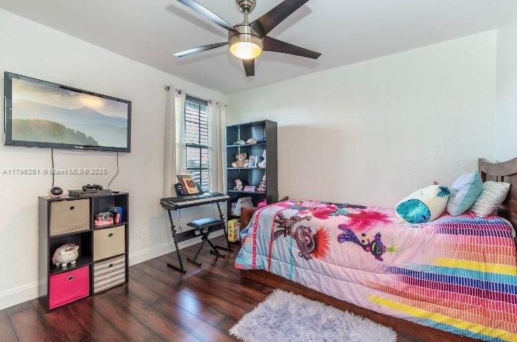 Recently Rented: $3,675 (3 beds, 2 baths, 1785 Square Feet)