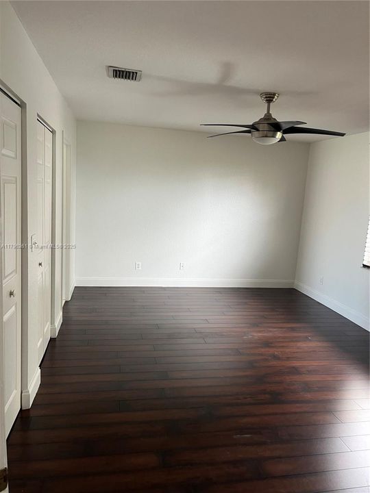 Recently Rented: $3,675 (3 beds, 2 baths, 1785 Square Feet)