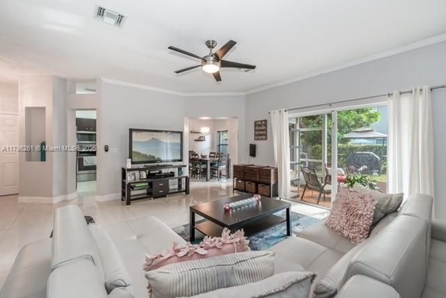 Recently Rented: $3,675 (3 beds, 2 baths, 1785 Square Feet)