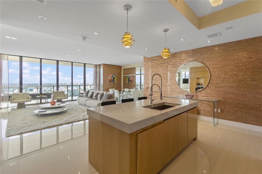 En Venta: $3,990,000 (2 camas, 2 baños, 1599 Pies cuadrados)