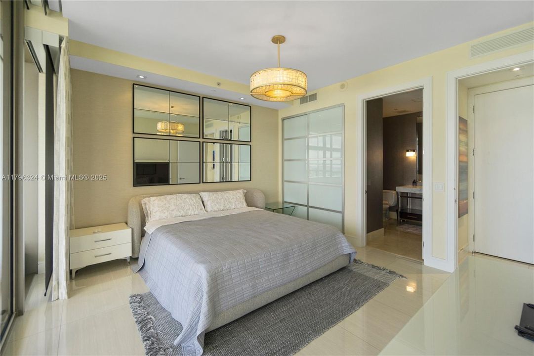 En Venta: $3,990,000 (2 camas, 2 baños, 1599 Pies cuadrados)
