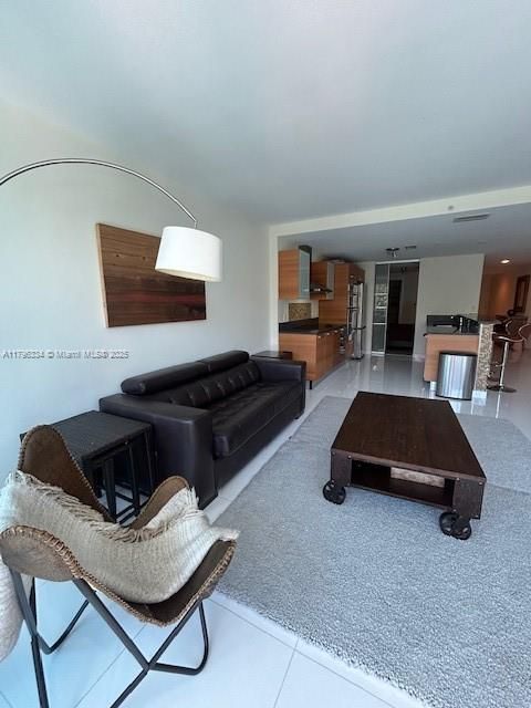 For Sale: $405,000 (0 beds, 1 baths, 779 Square Feet)