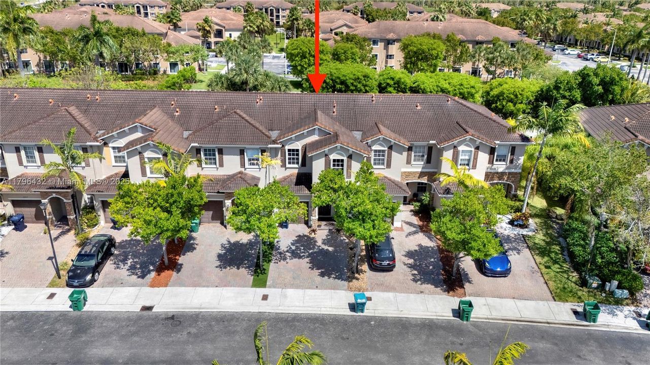 Vendido Recientemente: $455,000 (3 camas, 2 baños, 1747 Pies cuadrados)