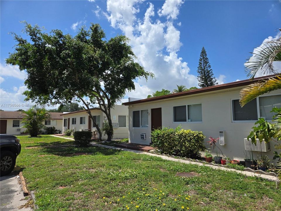 Recently Sold: $1,690,000 (0 beds, 0 baths, 5604 Square Feet)