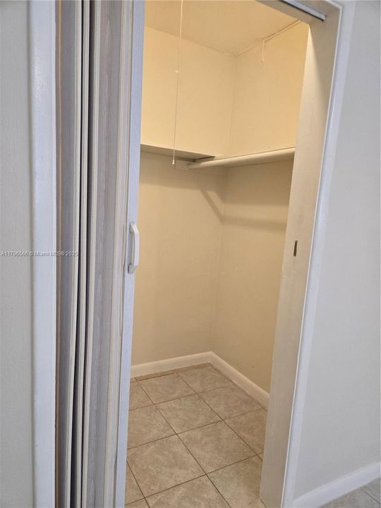 Recently Sold: $1,690,000 (0 beds, 0 baths, 5604 Square Feet)