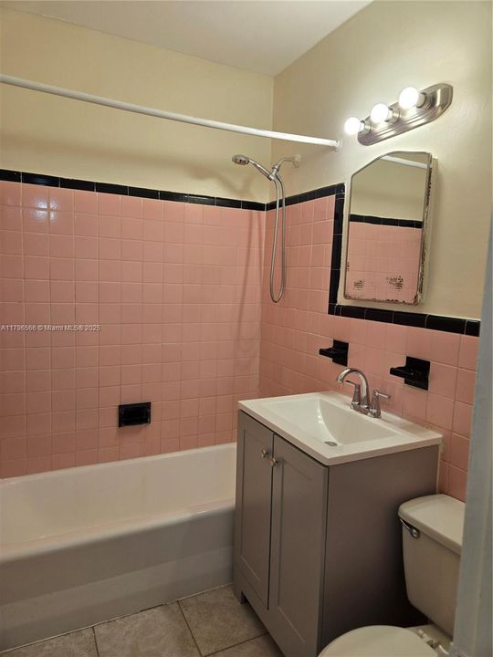 Recently Sold: $1,690,000 (0 beds, 0 baths, 5604 Square Feet)