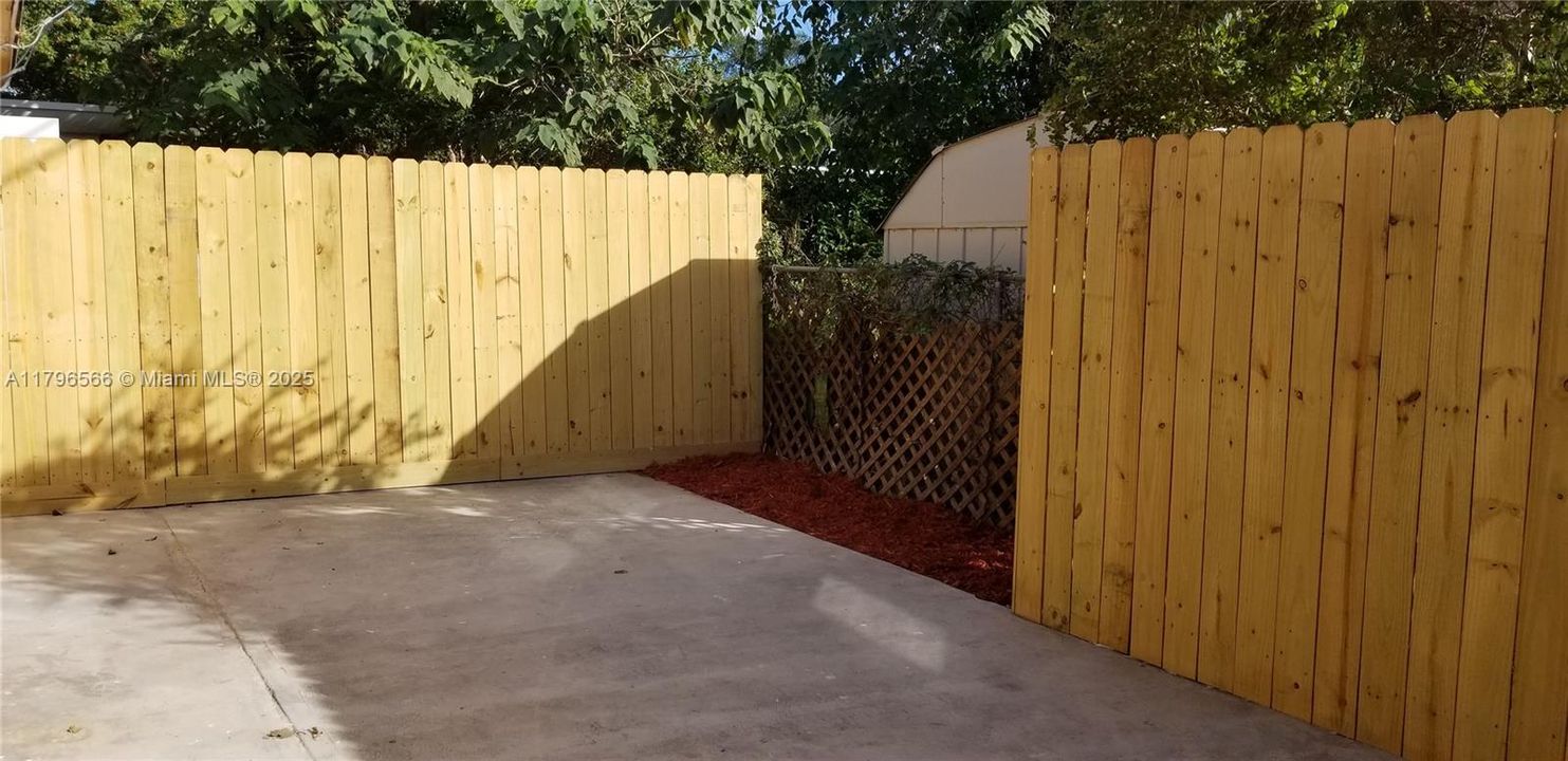 patio unit 9