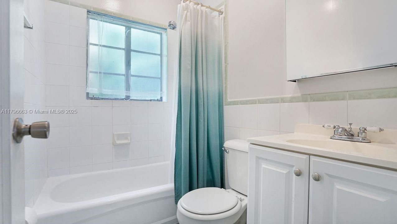 1 bed apt