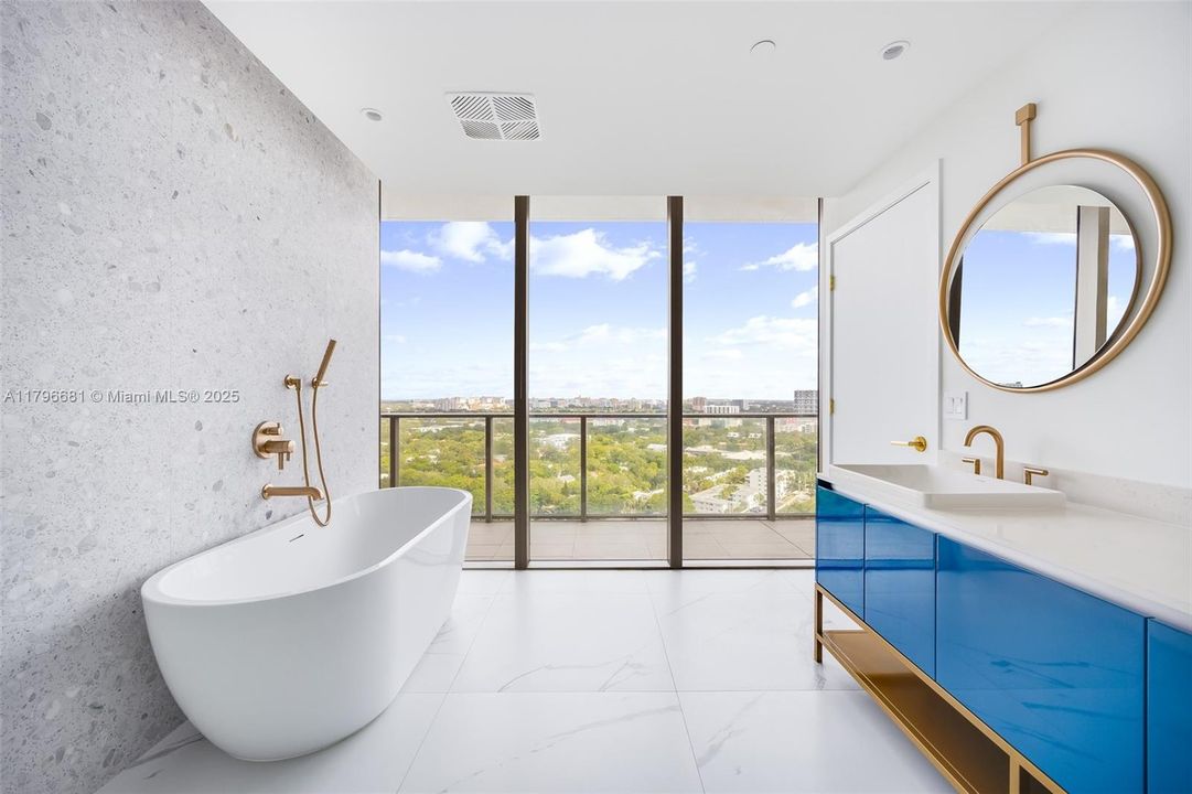 Recently Rented: $25,000 (3 beds, 3 baths, 2058 Square Feet)