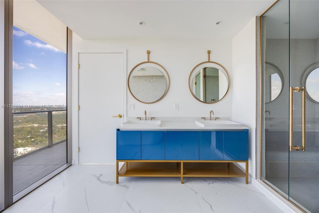 Recently Rented: $25,000 (3 beds, 3 baths, 2058 Square Feet)