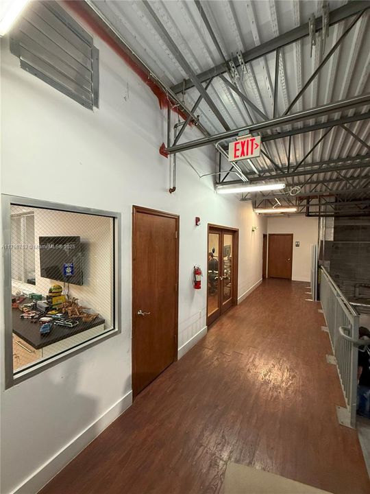 合同活跃: $3,190,000 (0 贝兹, 0 浴室, 0 平方英尺)