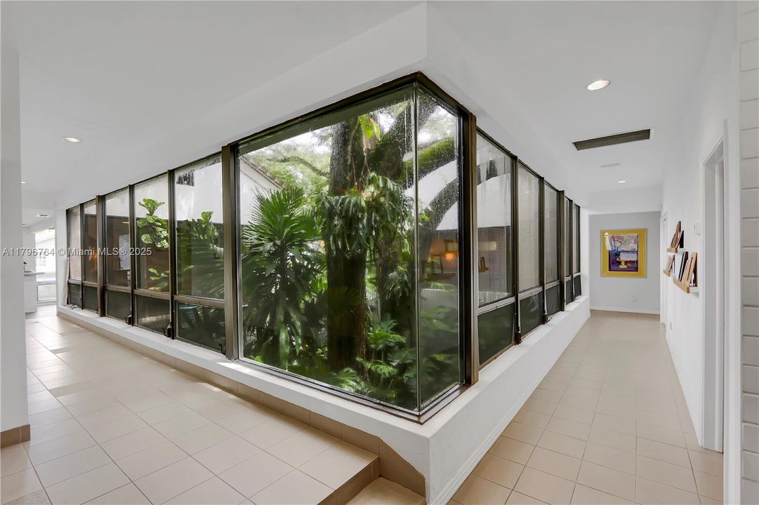 For Sale: $1,750,000 (4 beds, 3 baths, 3248 Square Feet)