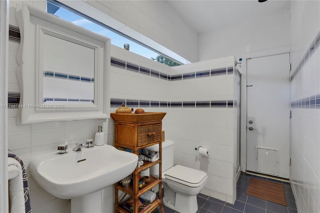 Guest/Cabana Bath