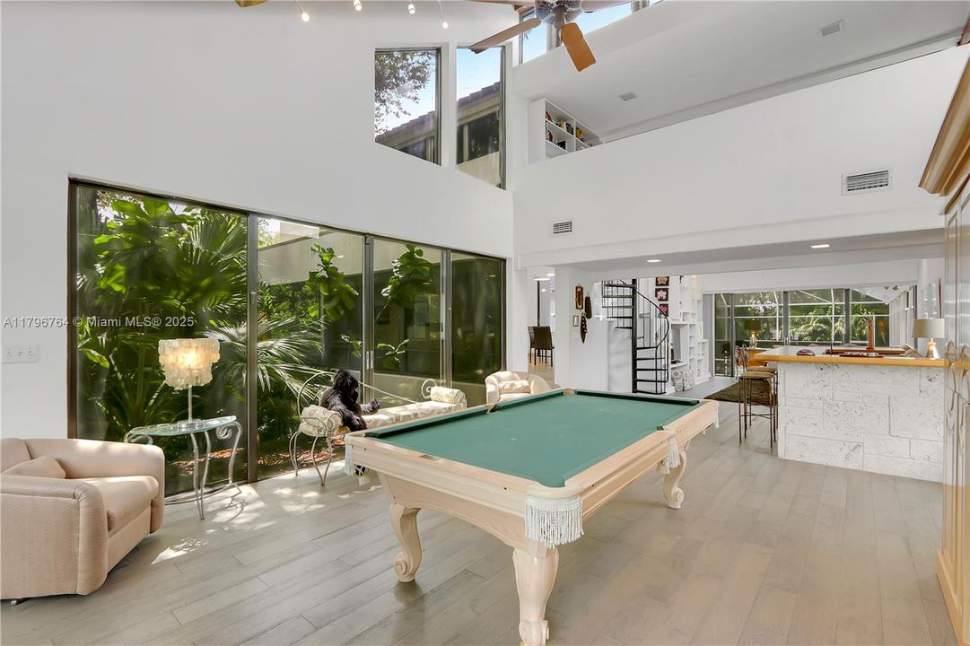 For Sale: $1,750,000 (4 beds, 3 baths, 3248 Square Feet)