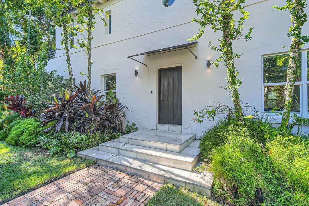 En Venta: $4,995,000 (7 camas, 6 baños, 4821 Pies cuadrados)