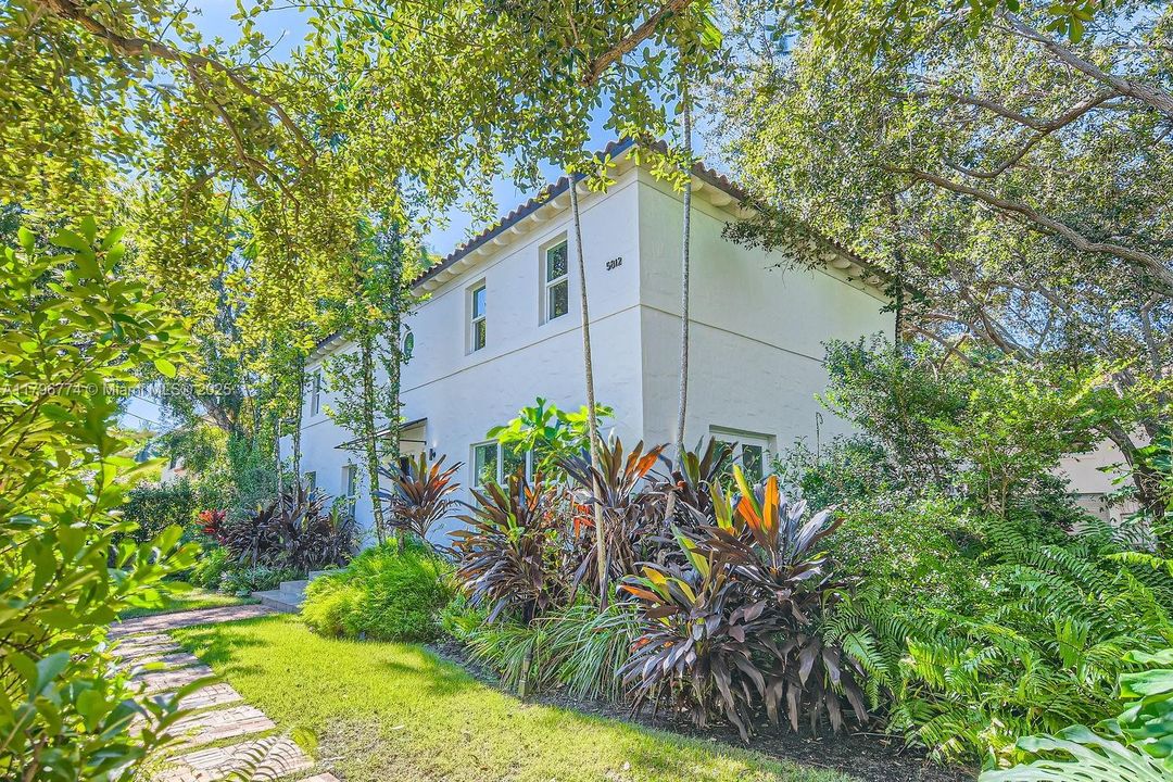 En Venta: $4,995,000 (7 camas, 6 baños, 4821 Pies cuadrados)