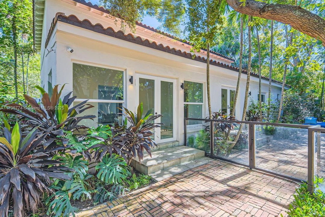 En Venta: $4,995,000 (7 camas, 6 baños, 4821 Pies cuadrados)