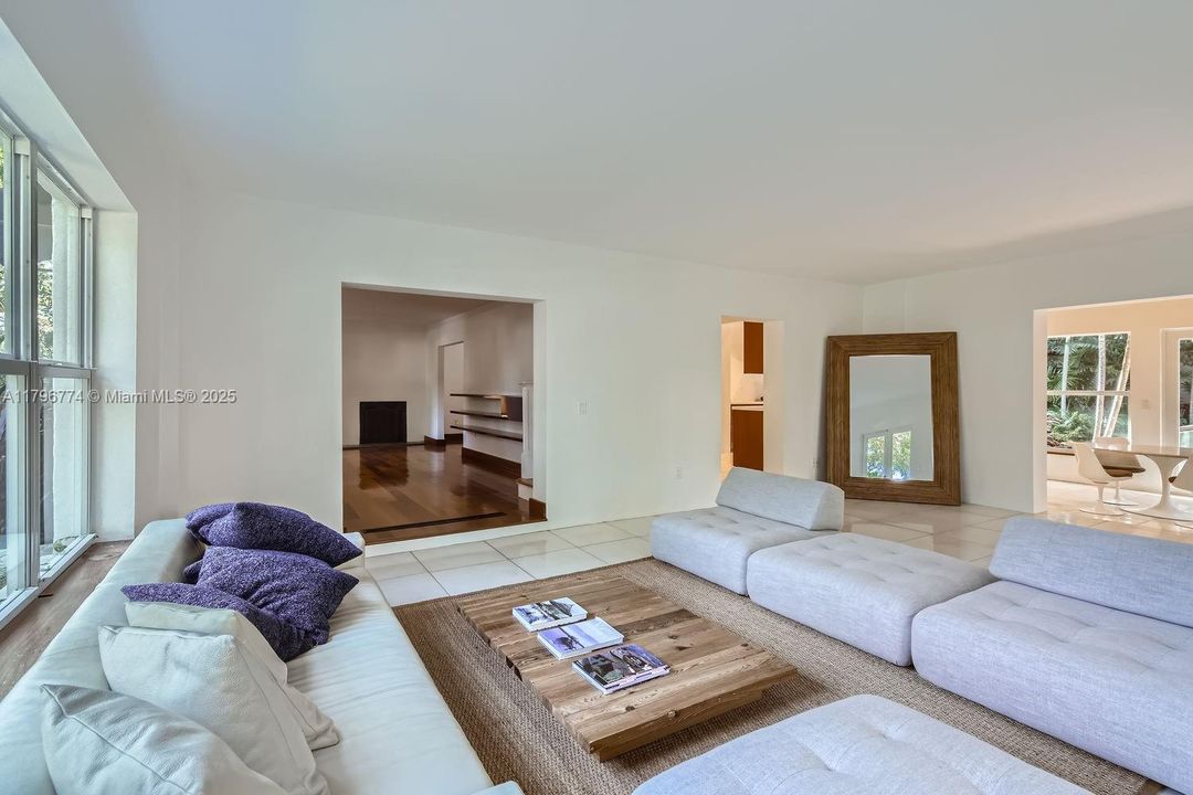 En Venta: $4,995,000 (7 camas, 6 baños, 4821 Pies cuadrados)
