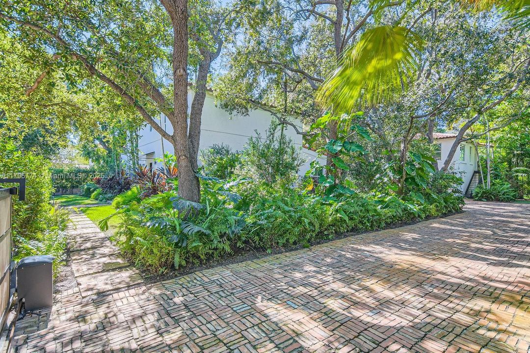 En Venta: $4,995,000 (7 camas, 6 baños, 4821 Pies cuadrados)