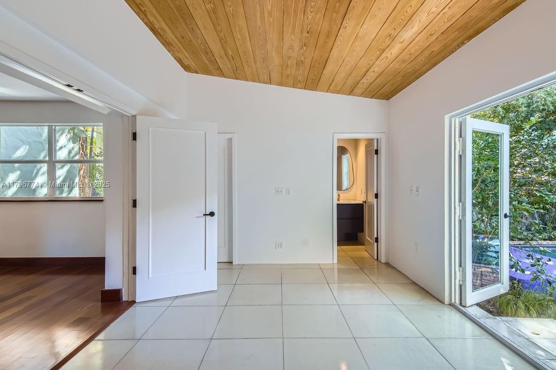 En Venta: $4,995,000 (7 camas, 6 baños, 4821 Pies cuadrados)