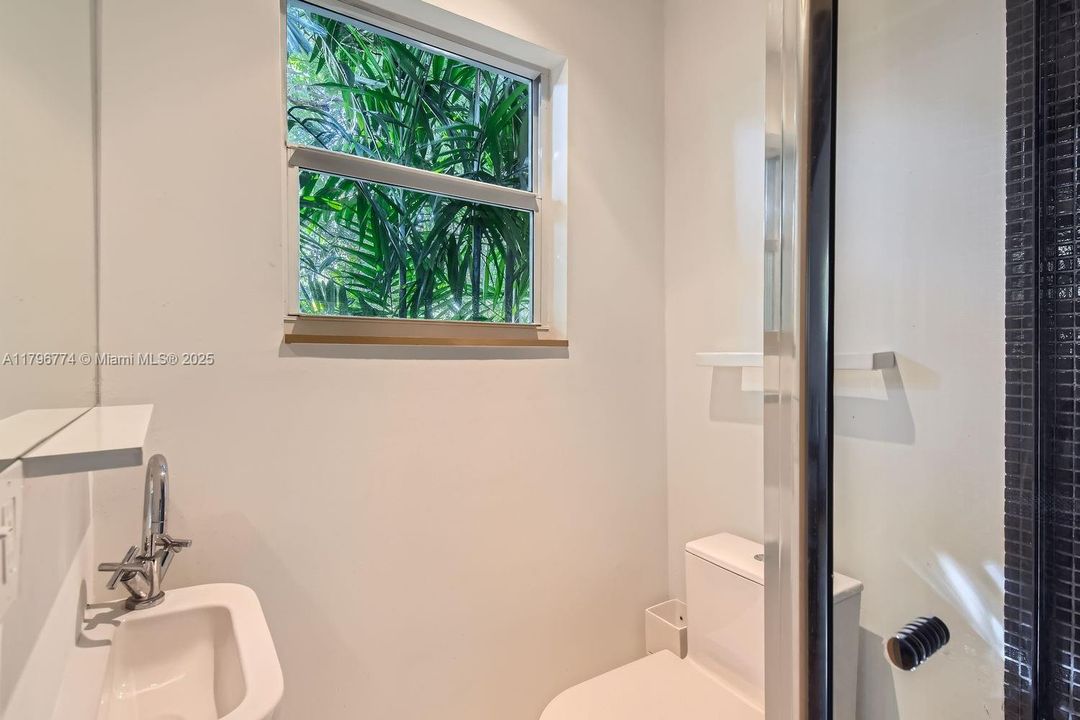 En Venta: $4,995,000 (7 camas, 6 baños, 4821 Pies cuadrados)