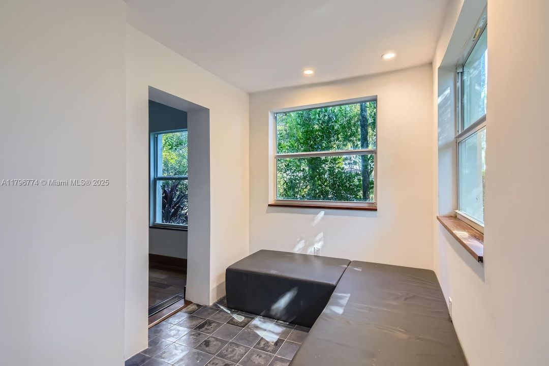 En Venta: $4,995,000 (7 camas, 6 baños, 4821 Pies cuadrados)