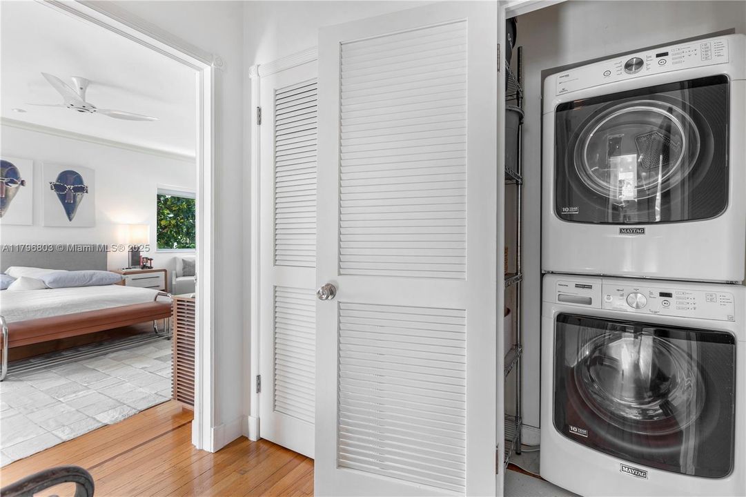 En Venta: $3,495,000 (4 camas, 4 baños, 2969 Pies cuadrados)