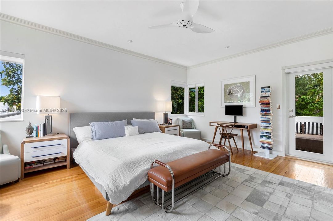 En Venta: $3,495,000 (4 camas, 4 baños, 2969 Pies cuadrados)