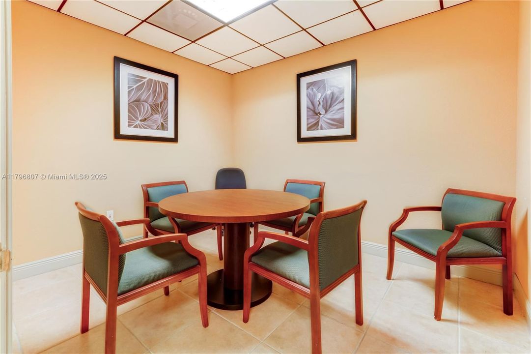 Active With Contract: $1,700 (0 beds, 0 baths, 0 Square Feet)