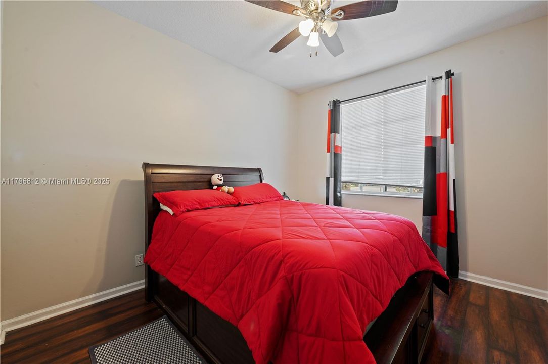 Recently Rented: $5,000 (4 beds, 2 baths, 2758 Square Feet)