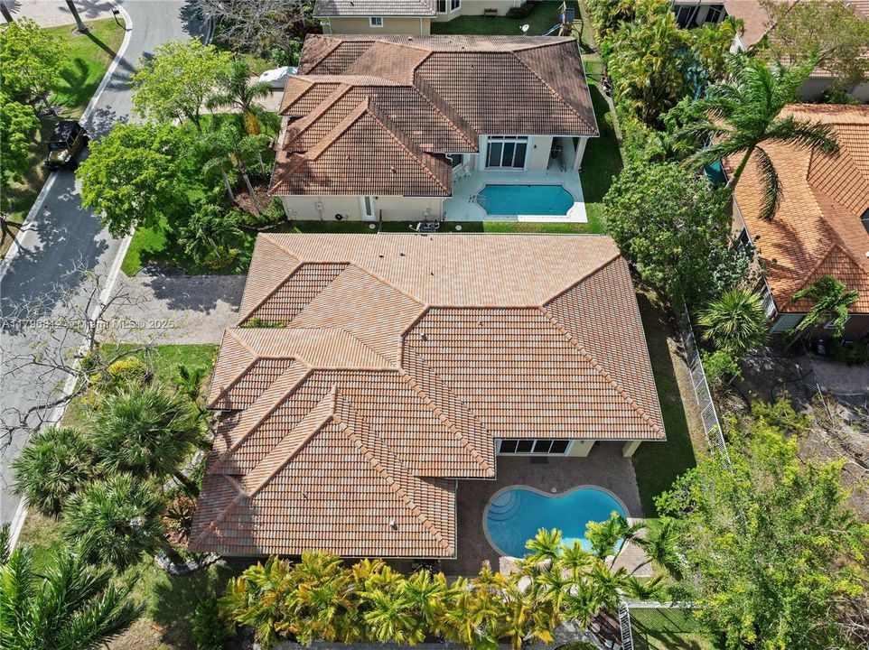 Recently Rented: $5,000 (4 beds, 2 baths, 2758 Square Feet)