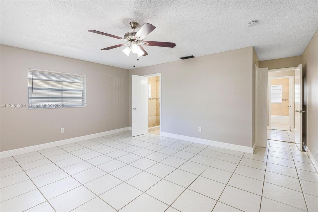 Recently Sold: $467,000 (3 beds, 2 baths, 1538 Square Feet)