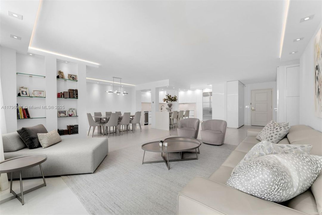 На продажу: $2,100,000 (2 спален, 2 ванн, 1688 Квадратных фут)