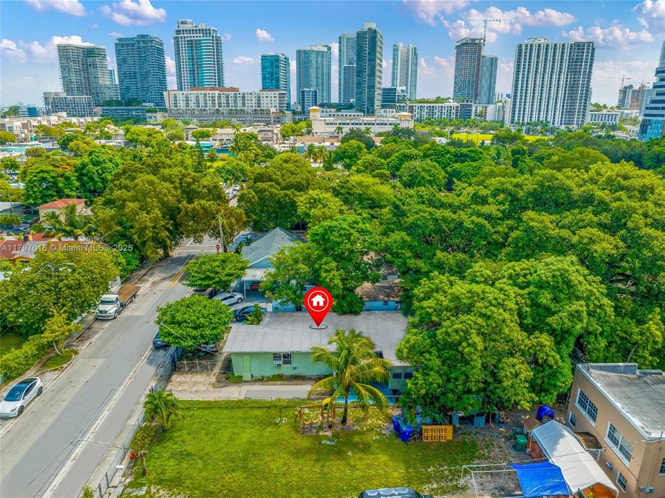 En Venta: $1,300,000 (0 camas, 0 baños, 1654 Pies cuadrados)