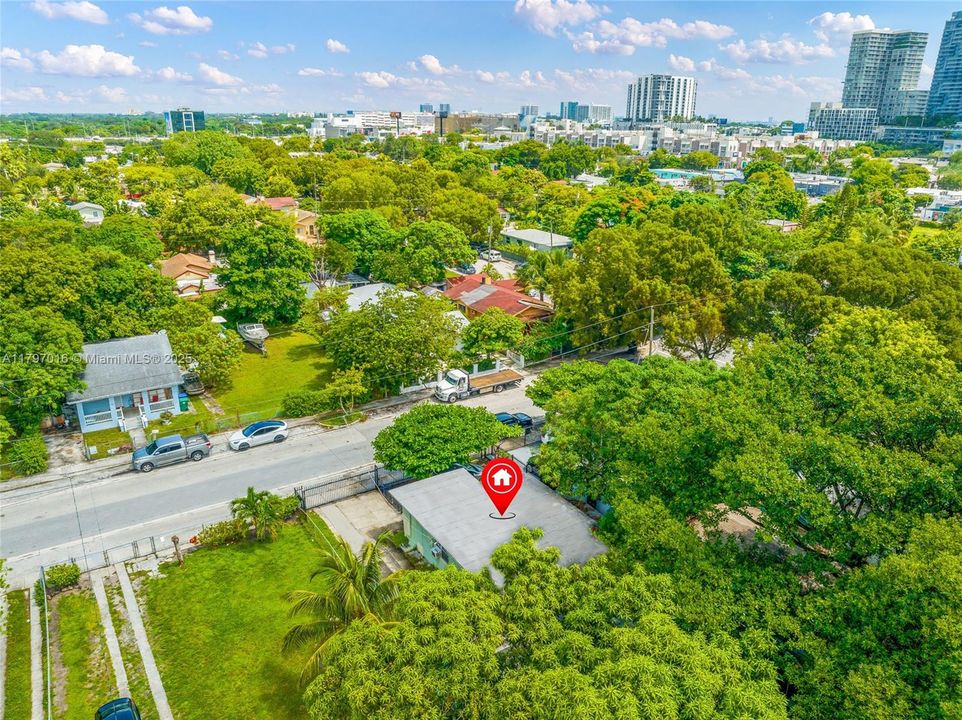 En Venta: $1,300,000 (0 camas, 0 baños, 1654 Pies cuadrados)