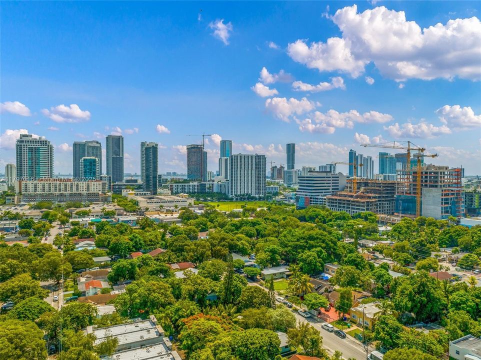 En Venta: $1,300,000 (0 camas, 0 baños, 1654 Pies cuadrados)