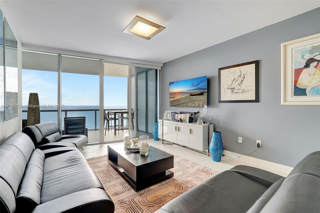 En Venta: $1,550,000 (1 camas, 2 baños, 1161 Pies cuadrados)