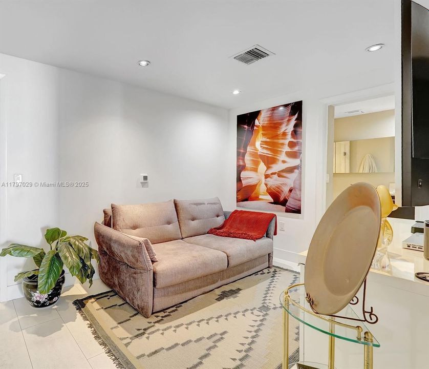 En Venta: $1,550,000 (1 camas, 2 baños, 1161 Pies cuadrados)