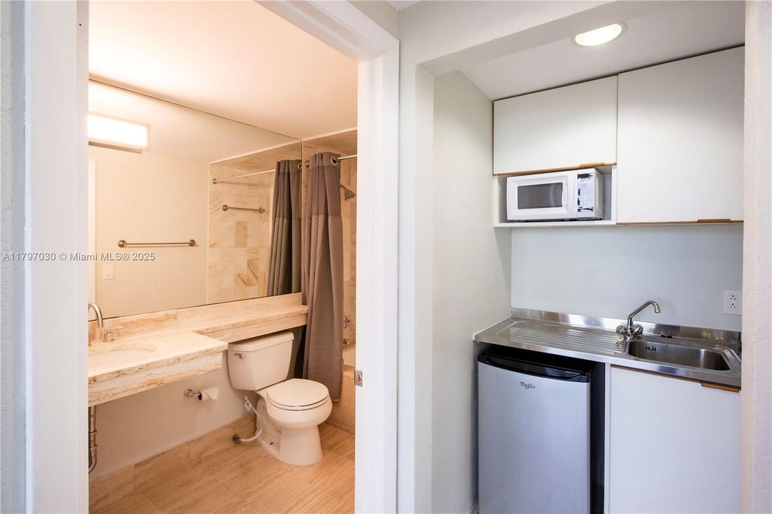 Vendido Recientemente: $210,000 (0 camas, 1 baños, 440 Pies cuadrados)