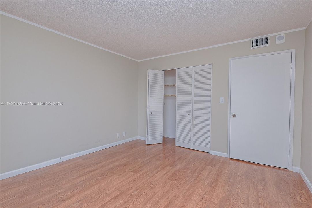 待售: $655,000 (2 贝兹, 2 浴室, 1723 平方英尺)