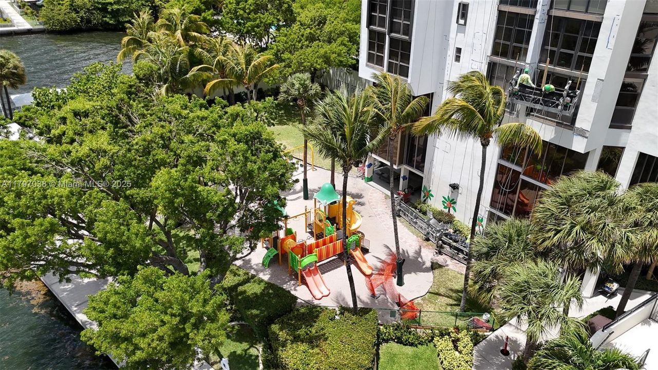 待售: $655,000 (2 贝兹, 2 浴室, 1723 平方英尺)