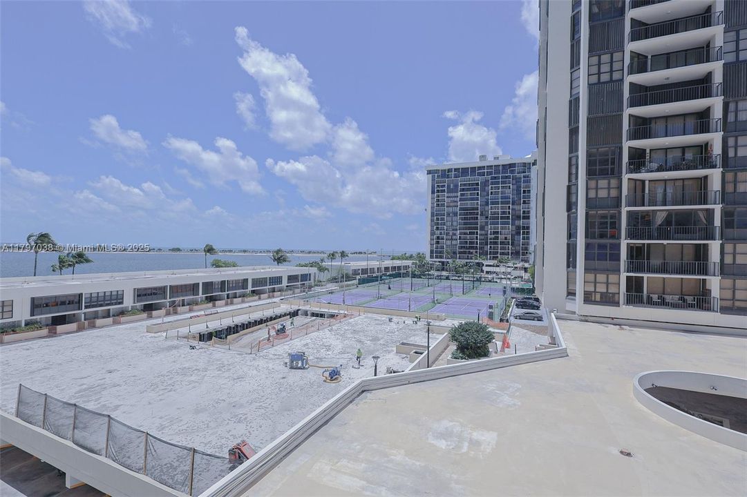 待售: $655,000 (2 贝兹, 2 浴室, 1723 平方英尺)