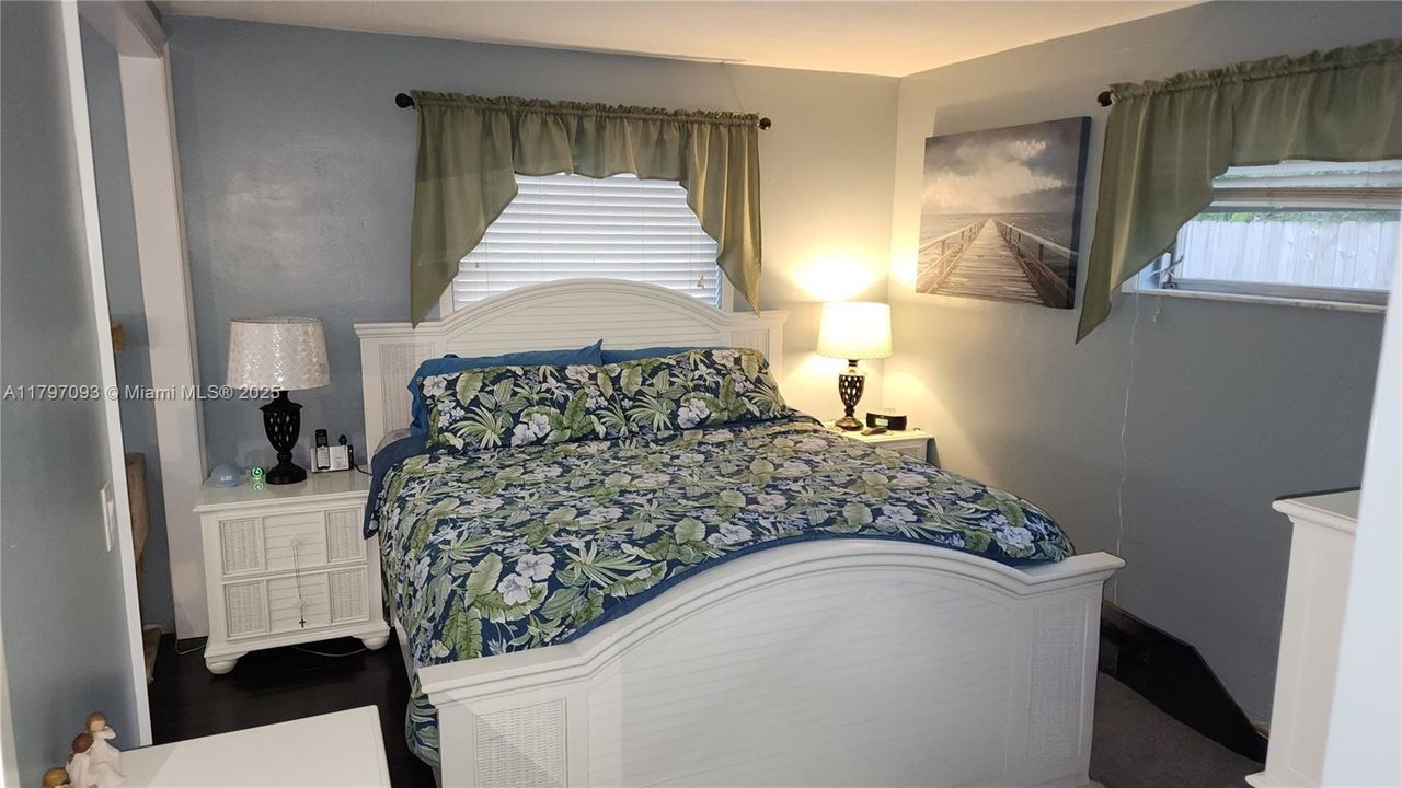 Recently Sold: $649,900 (3 beds, 2 baths, 1533 Square Feet)