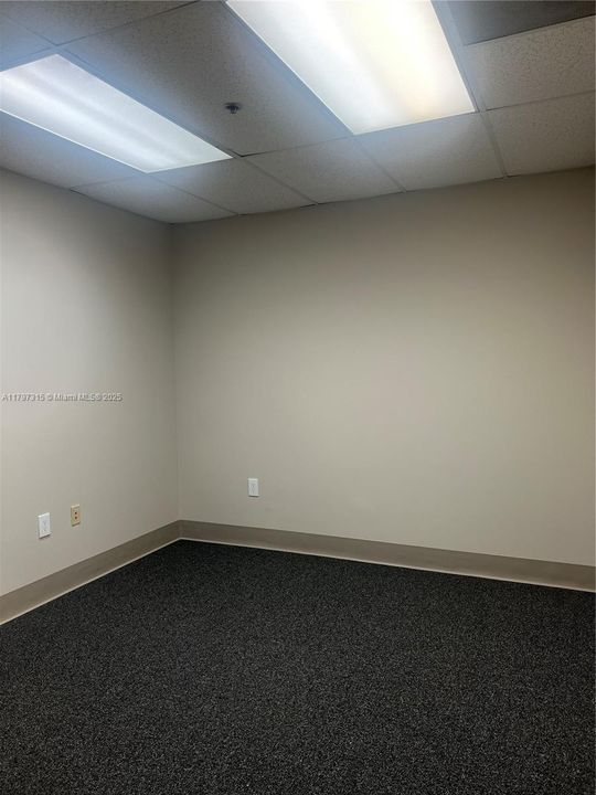 For Rent: $1,550 (0 beds, 0 baths, 0 Square Feet)